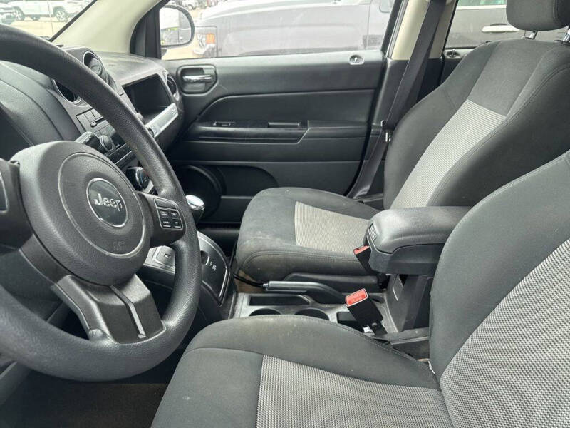 2016 Jeep Compass Sport