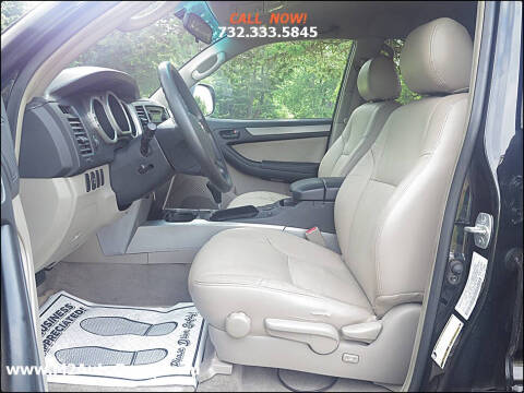 2004 Toyota 4Runner SR5