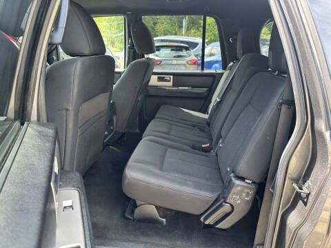 2017 Ford Expedition EL XLT