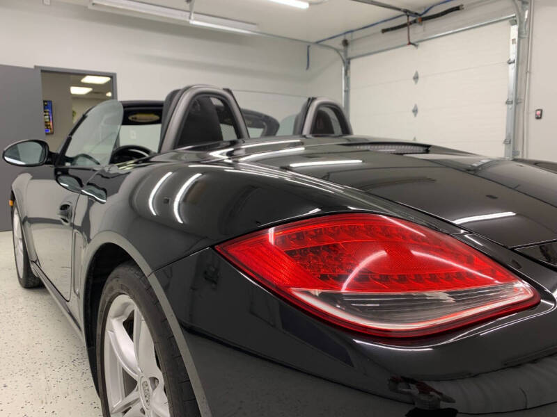 2010 Porsche Boxster Base photo 32