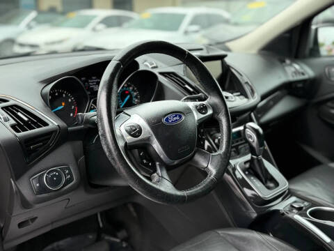 2014 Ford Escape Titanium