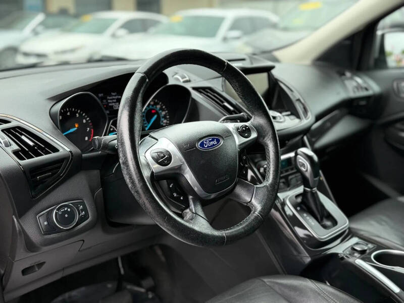 2014 Ford Escape Titanium