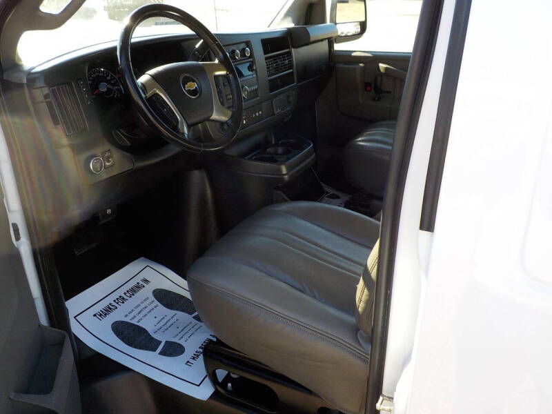 2017 Chevrolet Express 2500