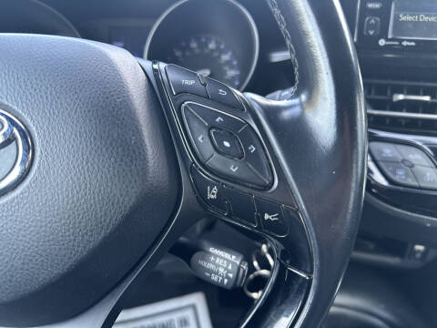 2018 Toyota C-HR XLE Premium