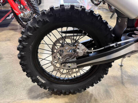 2026 Beta 300 Xtrainer