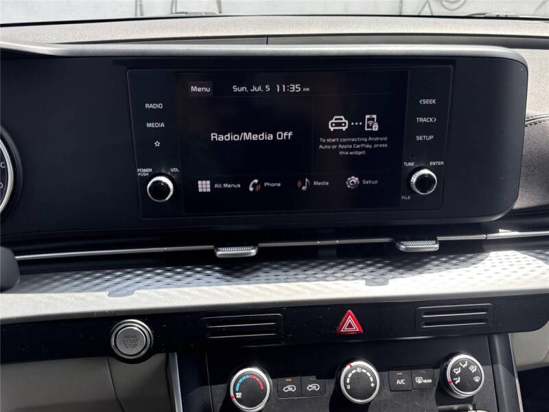 2024 Kia Carnival