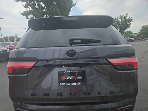 2024 Toyota Sequoia Platinum