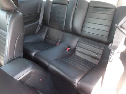 2009 Ford Mustang GT Deluxe