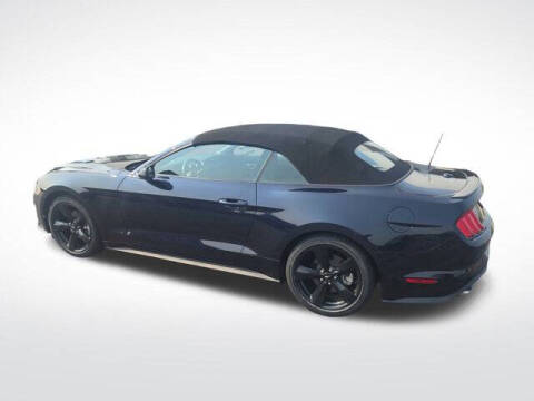 2021 Ford Mustang EcoBoost
