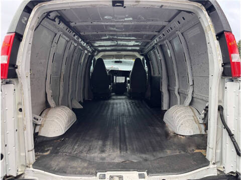 2020 Chevrolet Express 2500