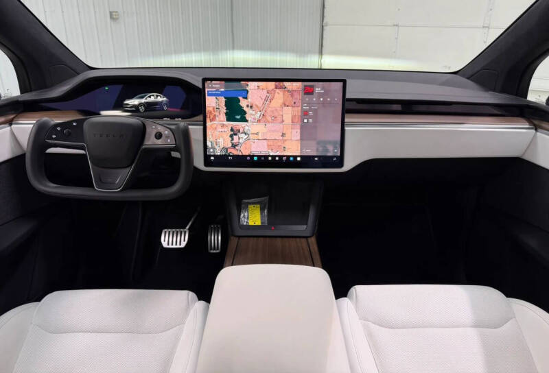 2024 Tesla Model X