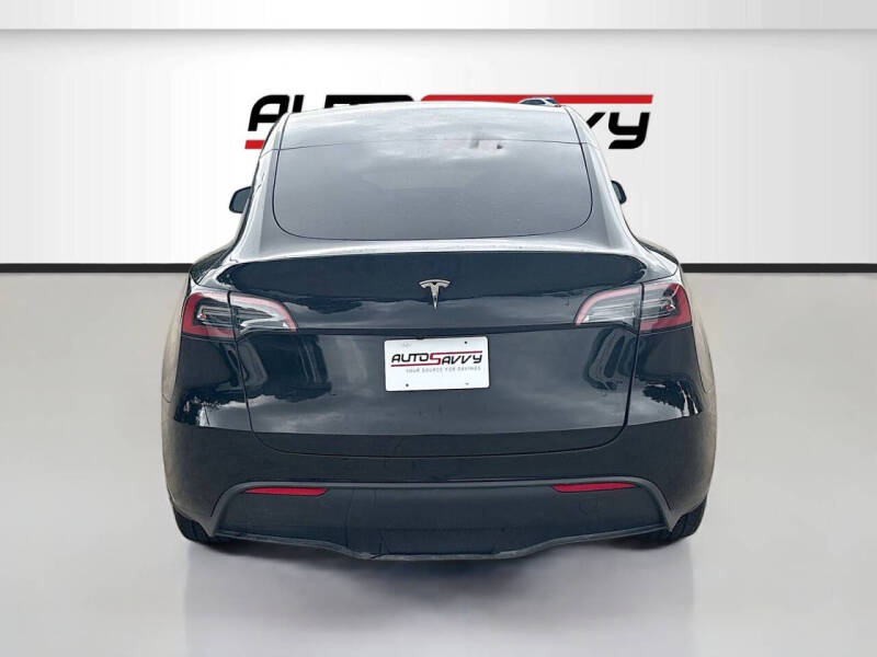 2025 Tesla Model Y Long Range