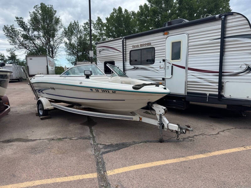 1998 Sea Ray 17' 5"