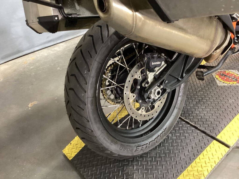 2023 KTM 1290 Super Adventure R