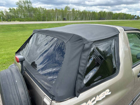 2002 Chevrolet Tracker