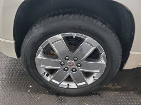 2015 GMC Acadia Denali