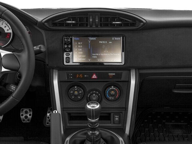 2018 Toyota 86 Coupe - $25,999