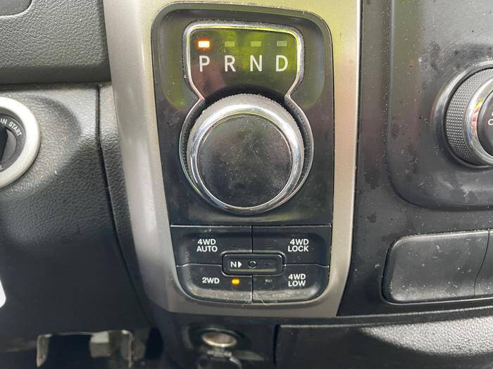 2015 RAM 1500 SLT