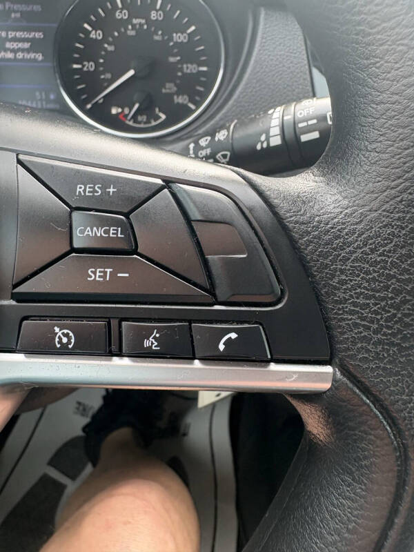 2020 Nissan Rogue S