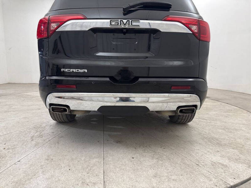2018 GMC Acadia Denali