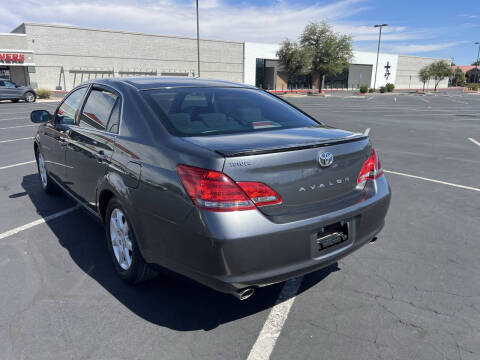 2008 Toyota Avalon XL