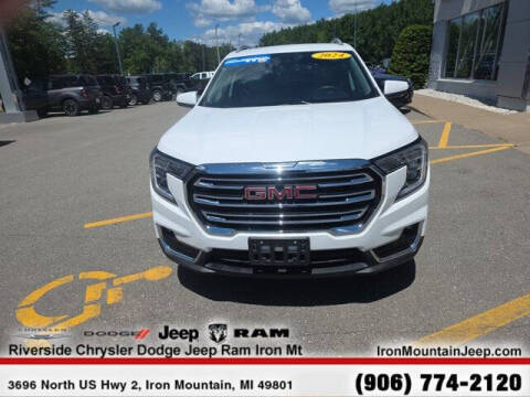2024 GMC Terrain SLT