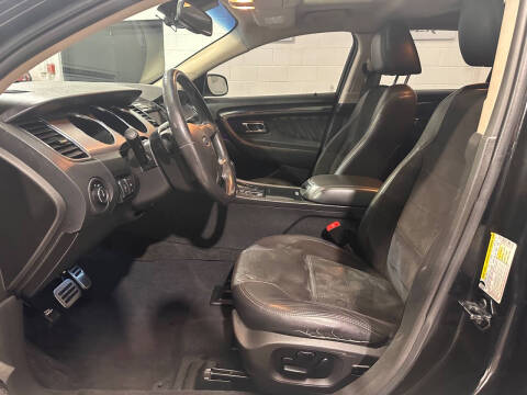 2011 Ford Taurus SHO