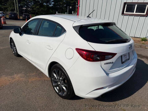 2018 Mazda MAZDA3 Touring