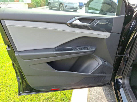 2022 Volkswagen Taos SEL 4Motion