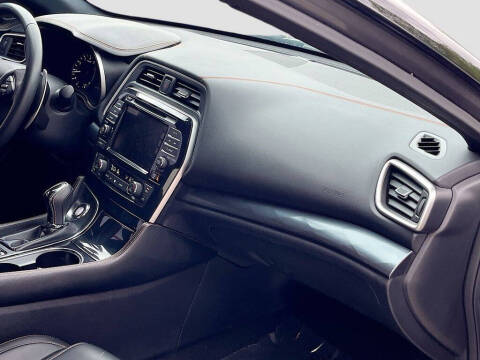 2023 Nissan Maxima 3.5 SR