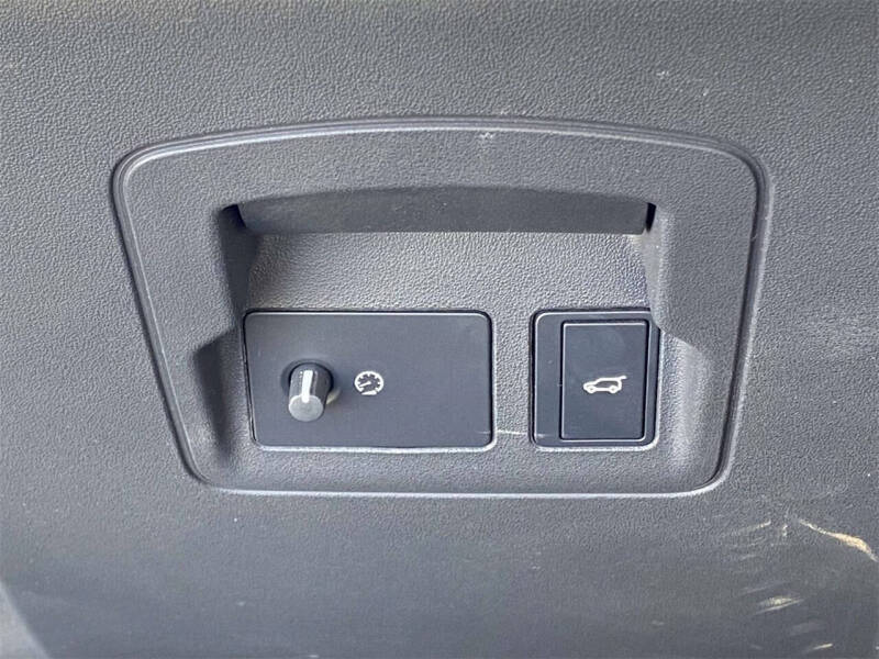 2021 Land Rover Range Rover Velar P250 R-Dynamic S