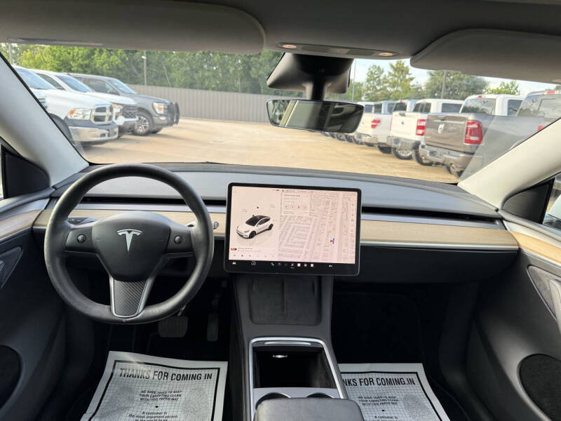 2023 Tesla Model Y Long Range