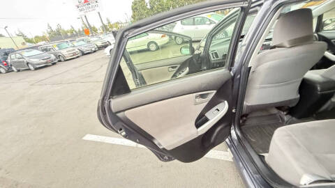 2014 Toyota Prius One