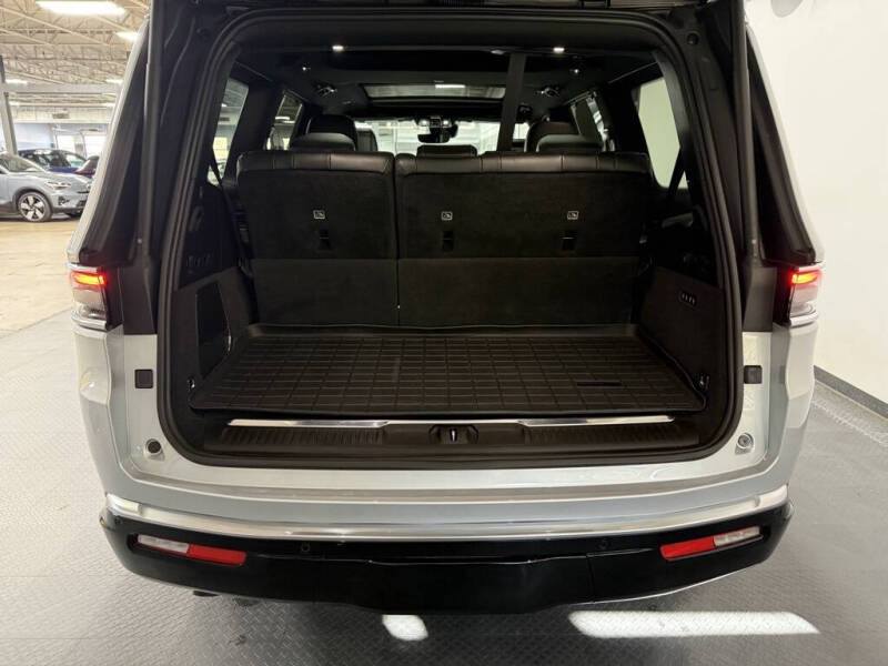 2022 Jeep Grand Wagoneer Series I