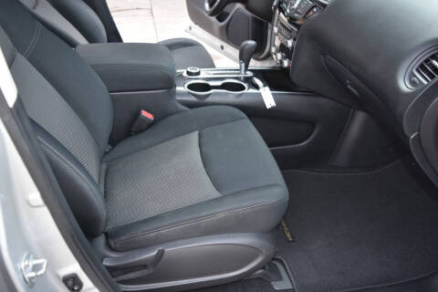 2017 Nissan Pathfinder S