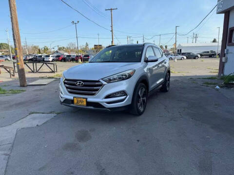 2016 Hyundai Tucson for sale at ULTIMATE MOTORS in Sacramento CA