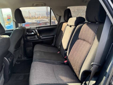 2017 Toyota 4Runner SR5