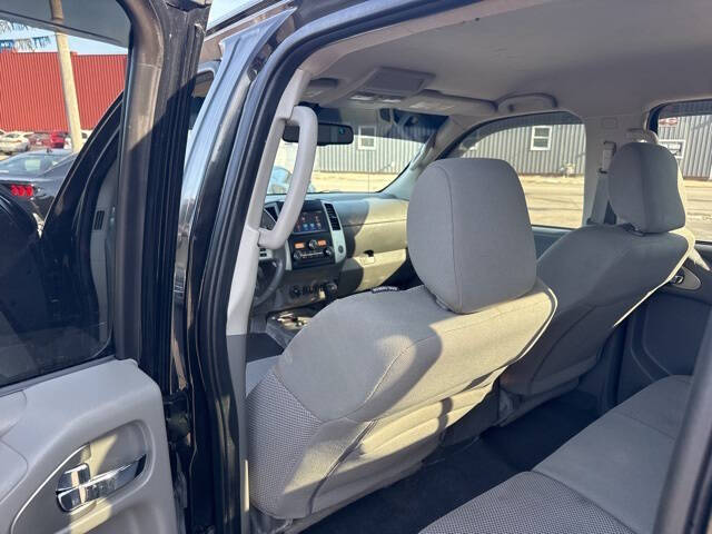 2020 Nissan Frontier SV