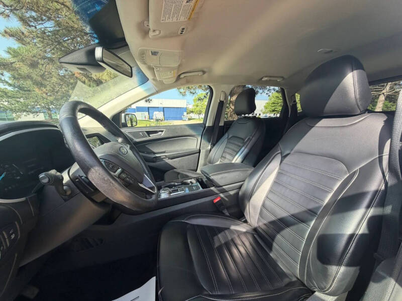 2019 Ford Edge SEL