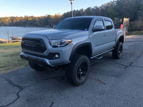 2018 Toyota Tacoma for sale at Village Wholesale in Hot Springs Village AR