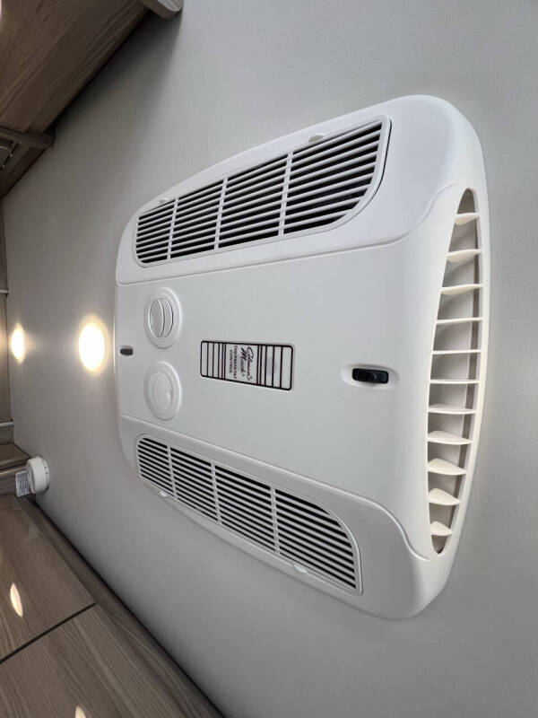 2023 Thor Motor Coach Scope