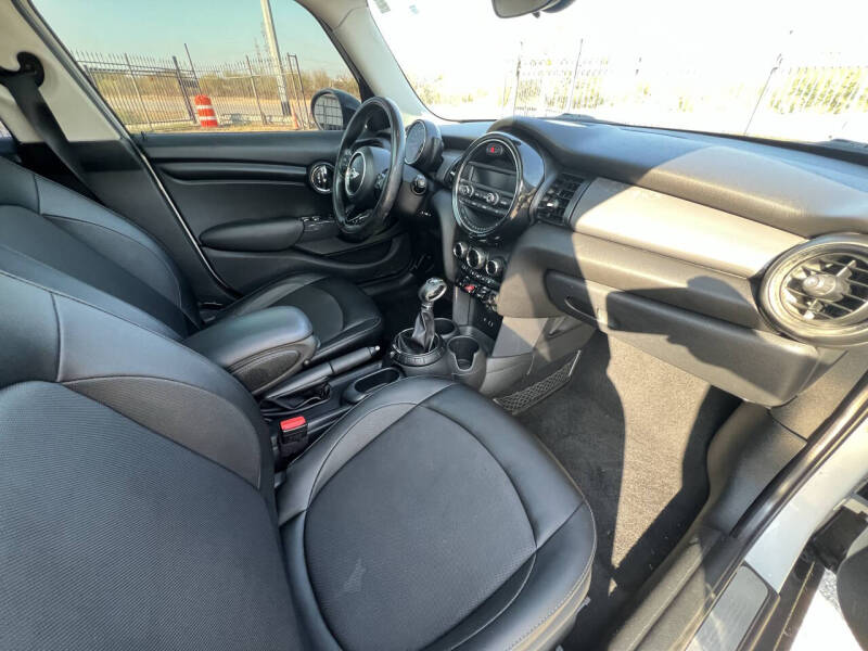 2015 MINI Hardtop 4 Door Cooper