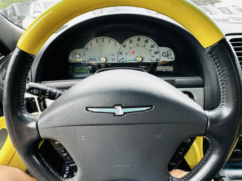 2002 Ford Thunderbird Deluxe