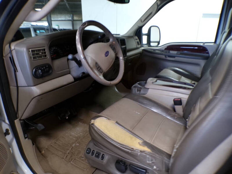 2004 Ford Excursion Eddie Bauer