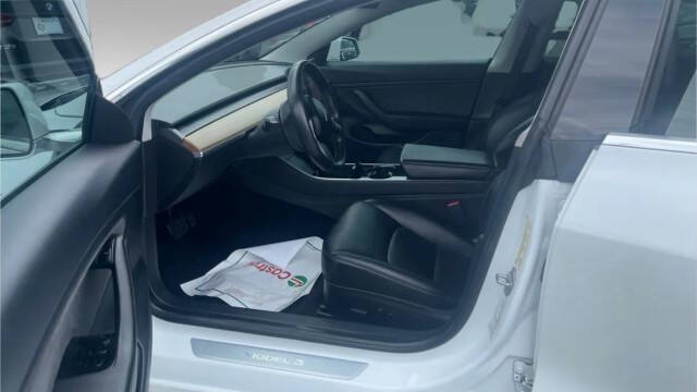2019 Tesla Model 3 Performance