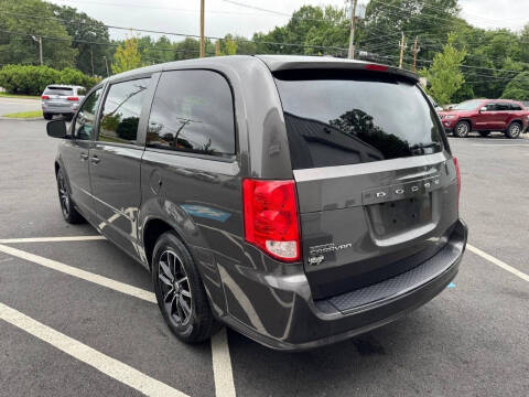 2017 Dodge Grand Caravan SE