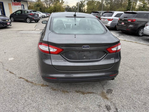 2015 Ford Fusion SE