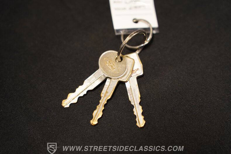 1969 Ford Thunderbird