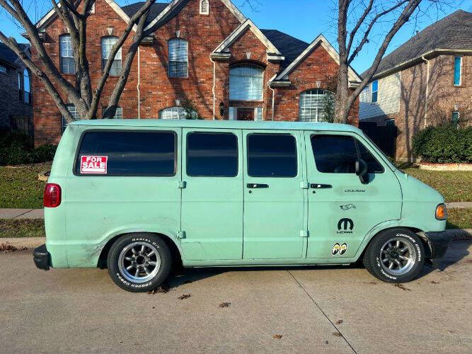 1996 Dodge Ram Van