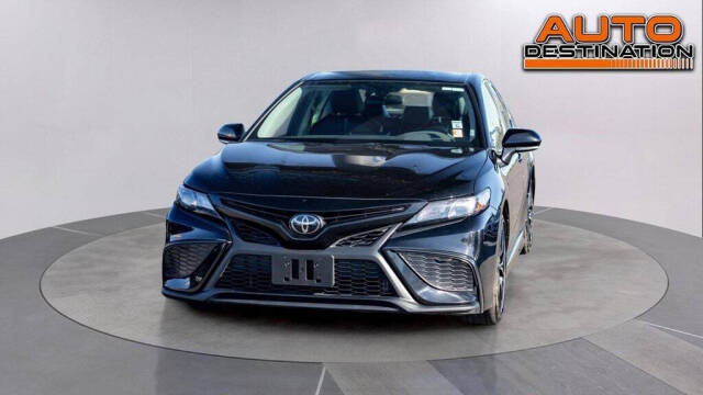 2024 Toyota Camry for sale at Auto Destination in Puyallup, WA